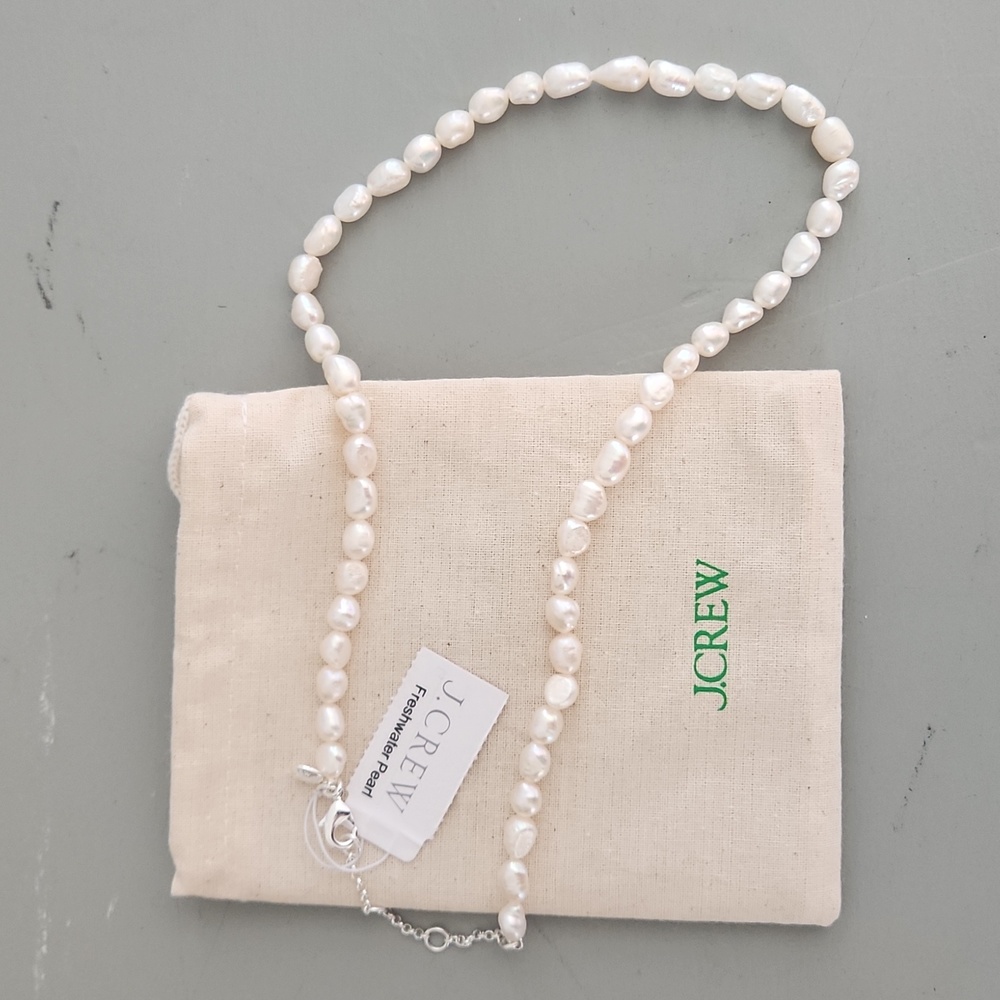 Freshwater pearl necklace